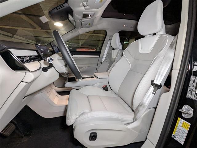 new 2025 Volvo EX90 car, priced at $87,790