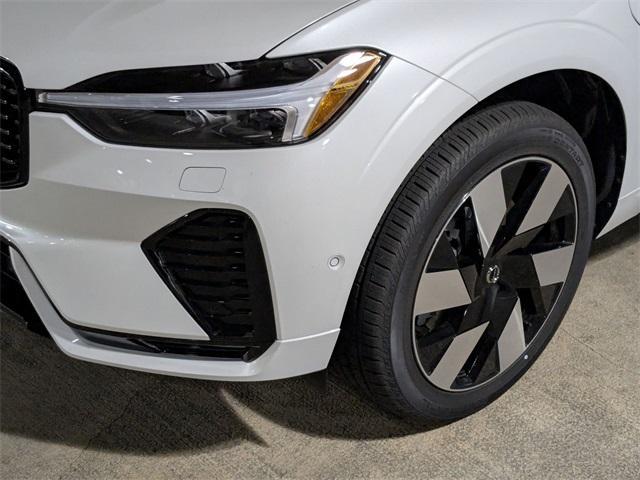 new 2025 Volvo XC60 Plug-In Hybrid car, priced at $67,450