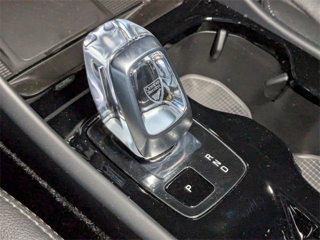 new 2025 Volvo XC40 car, priced at $51,565