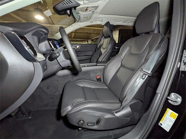 new 2025 Volvo XC60 car, priced at $60,660