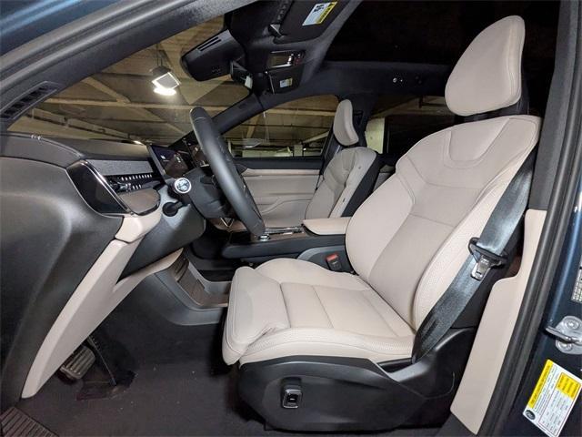new 2025 Volvo EX90 car, priced at $87,425