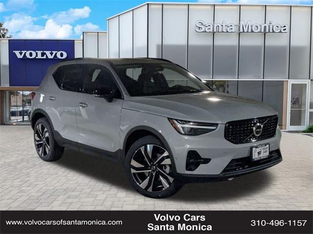 new 2025 Volvo XC40 car, priced at $51,565