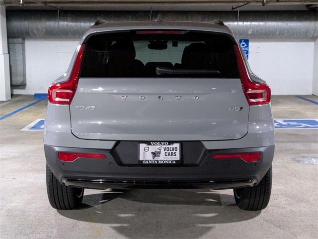 new 2025 Volvo XC40 car, priced at $51,565