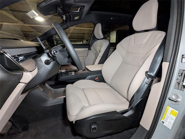new 2025 Volvo EX90 car, priced at $86,990