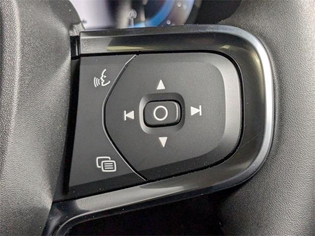 new 2025 Volvo XC40 car, priced at $51,565