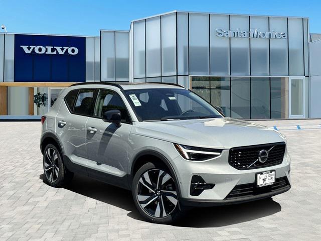 new 2025 Volvo XC40 car, priced at $50,825