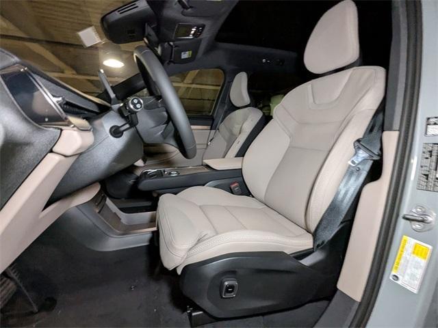 new 2025 Volvo EX90 car, priced at $82,385