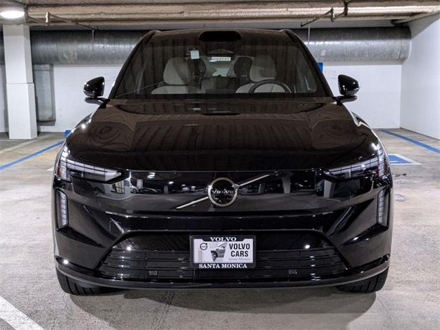new 2025 Volvo EX90 car, priced at $89,125