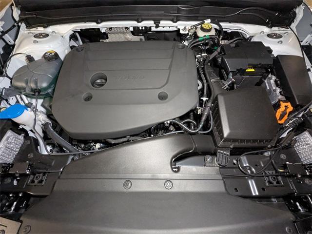 new 2025 Volvo XC40 car, priced at $48,335