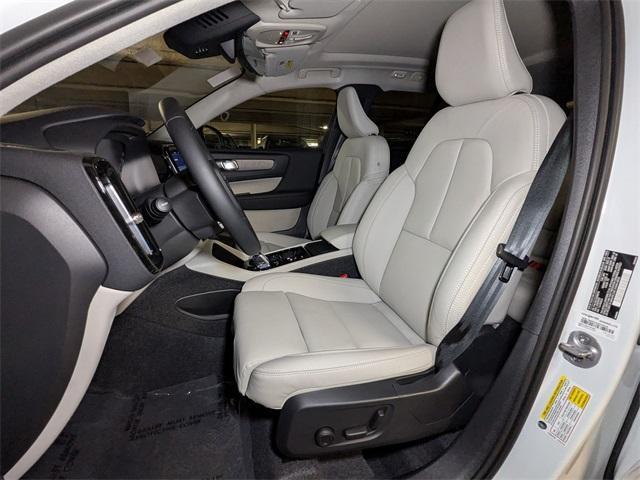 new 2025 Volvo XC40 car, priced at $48,335