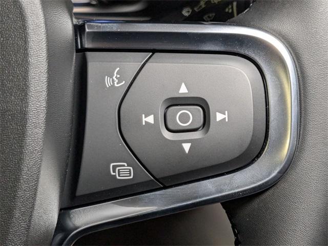 new 2025 Volvo XC40 car, priced at $48,335