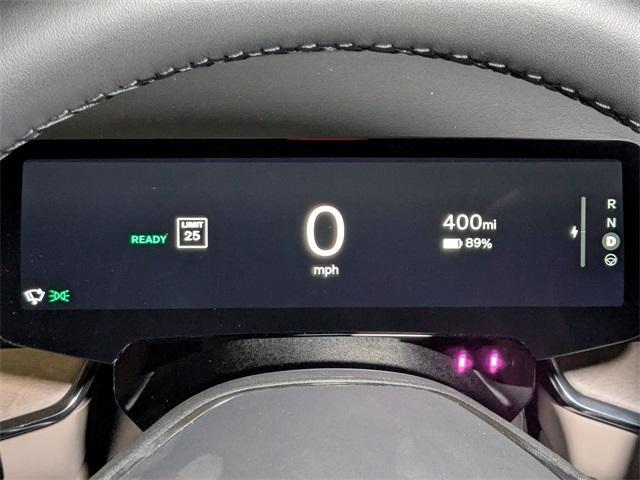 new 2025 Volvo EX90 car, priced at $87,790