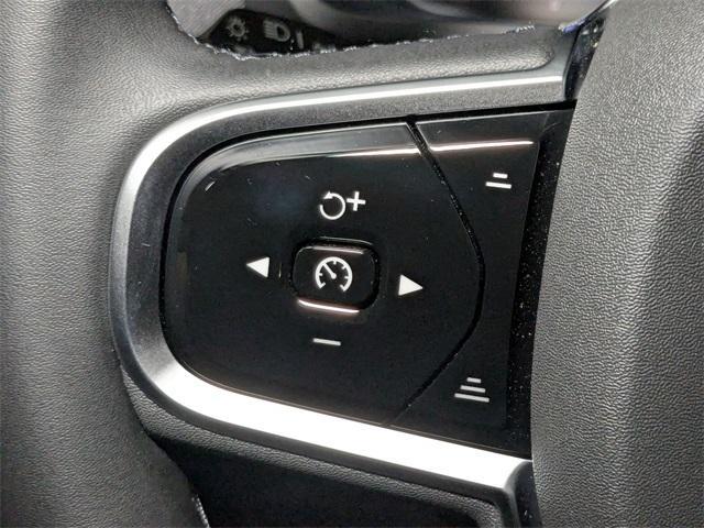 new 2025 Volvo XC90 car, priced at $61,795
