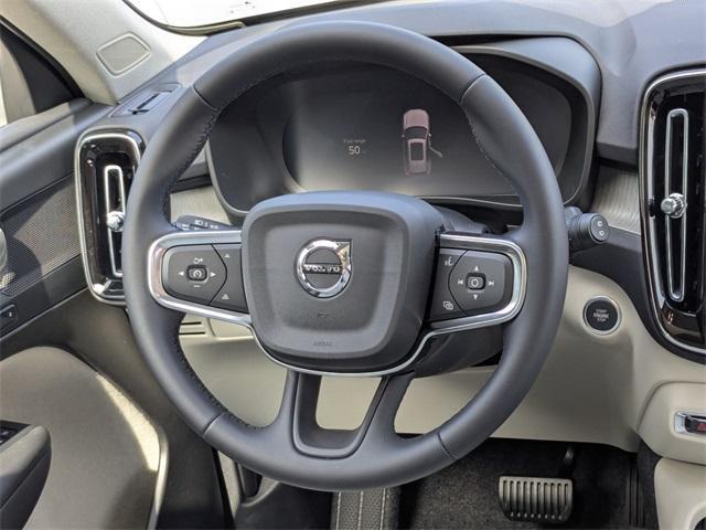 new 2025 Volvo XC40 car, priced at $48,690