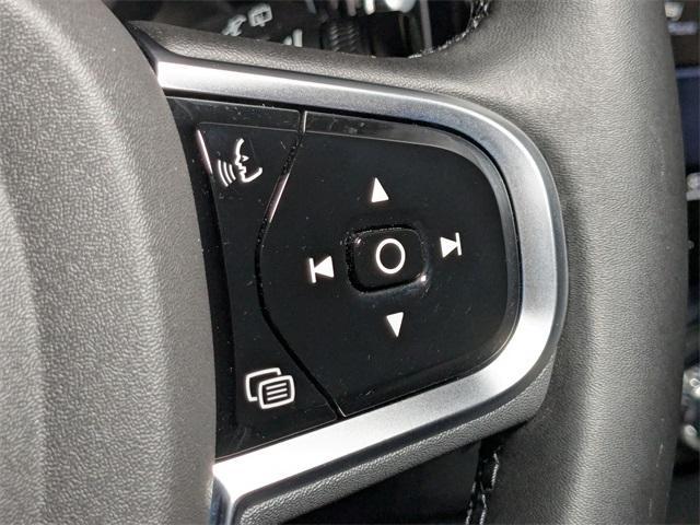 new 2025 Volvo XC60 car, priced at $56,550