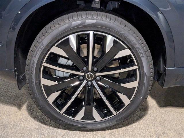new 2025 Volvo XC90 Plug-In Hybrid car, priced at $82,405