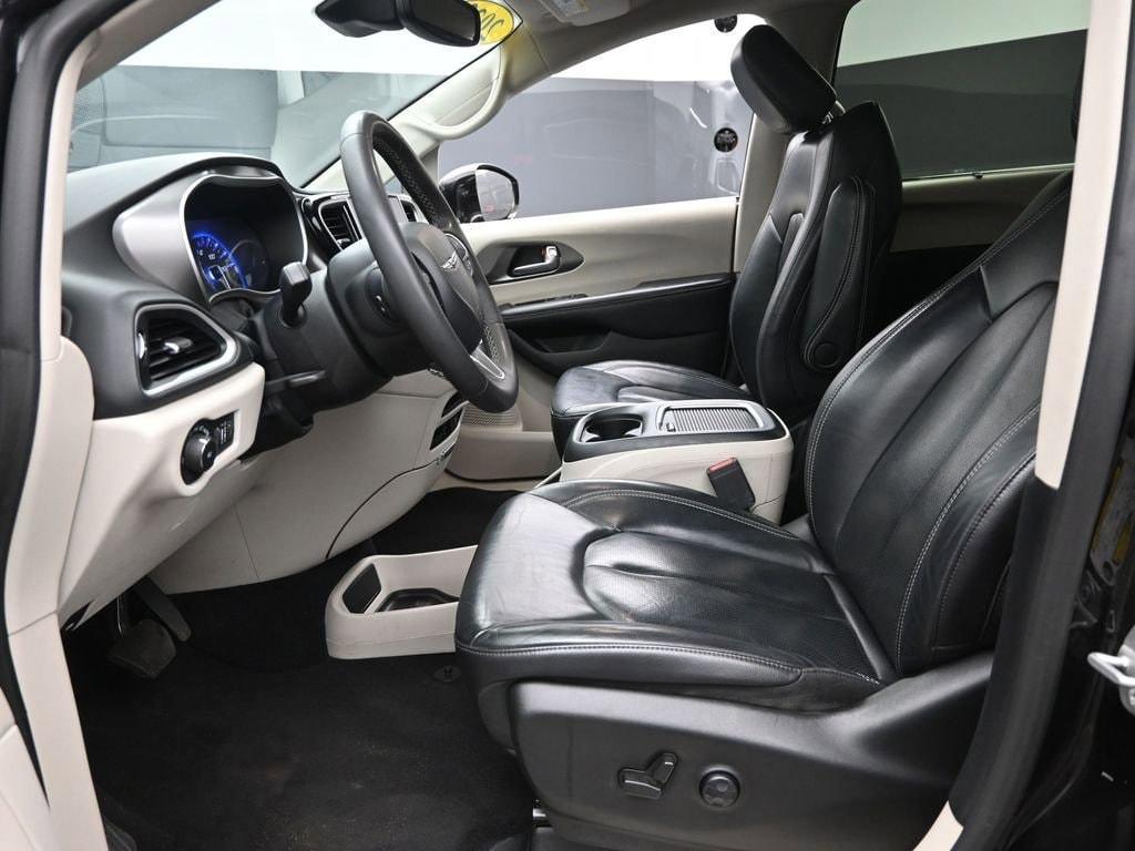 used 2022 Chrysler Pacifica car, priced at $22,599