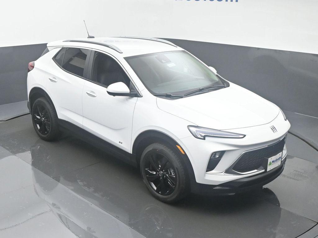 new 2025 Buick Encore GX car, priced at $29,375