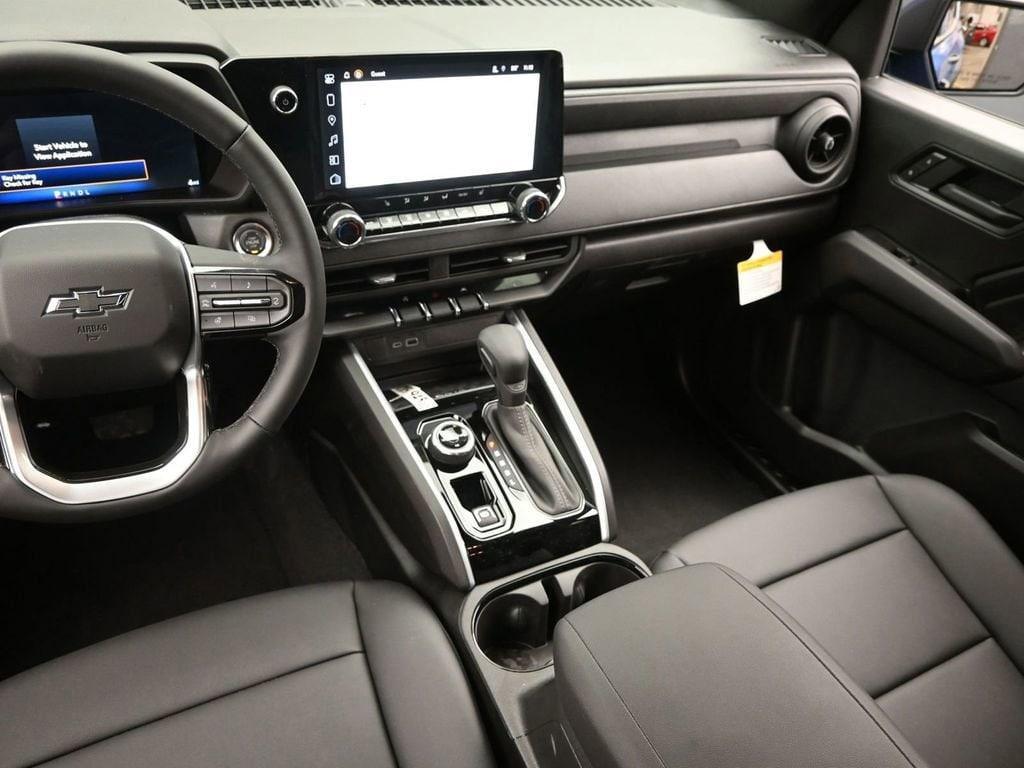 new 2025 Chevrolet Colorado car, priced at $44,820