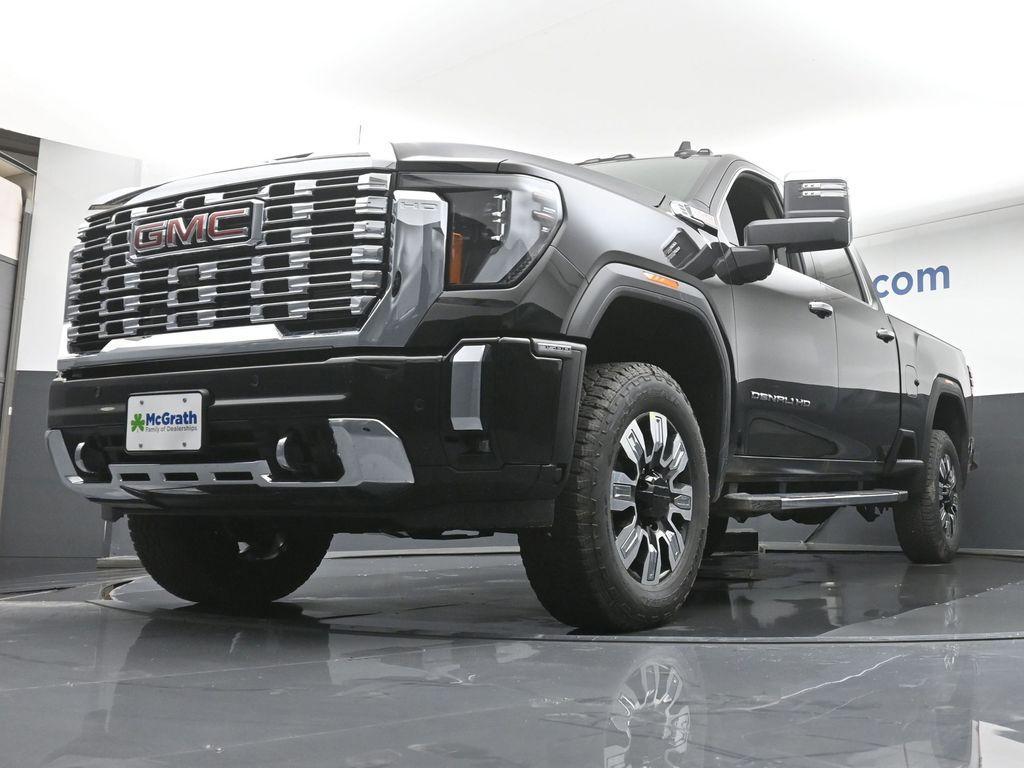 new 2025 GMC Sierra 3500 car, priced at $84,200