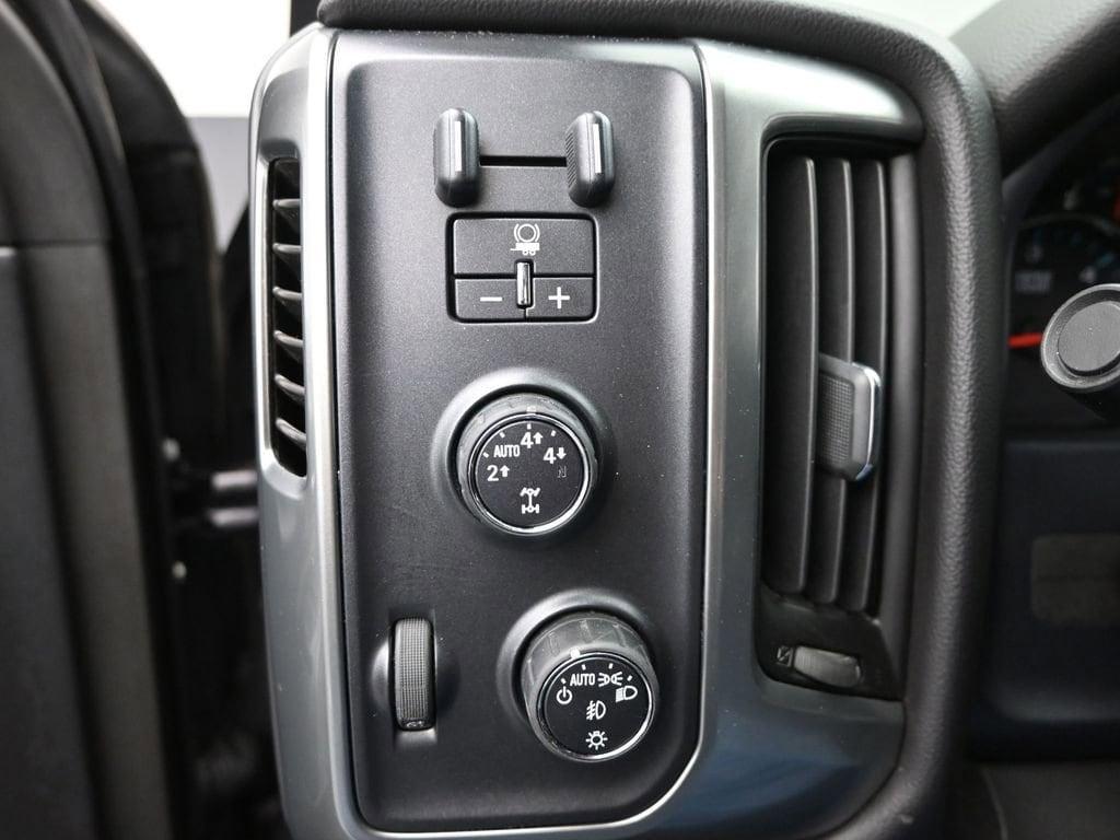 used 2015 Chevrolet Silverado 1500 car, priced at $17,998