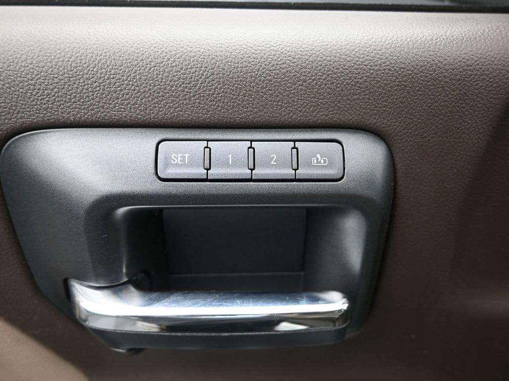 used 2015 GMC Sierra 1500 car, priced at $21,900