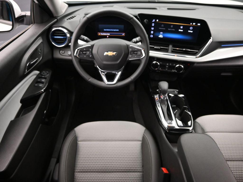 used 2025 Chevrolet Trax car, priced at $25,103