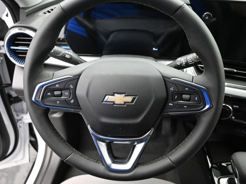 used 2025 Chevrolet Trax car, priced at $27,995