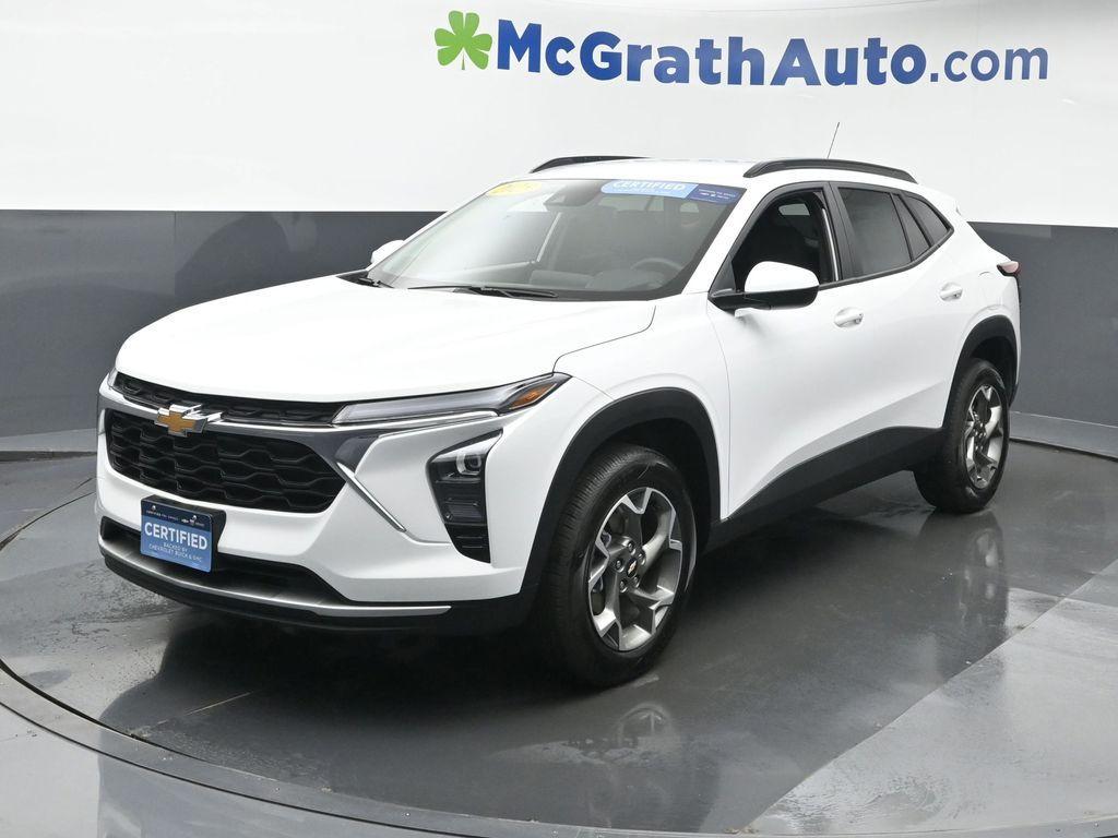 used 2025 Chevrolet Trax car, priced at $25,103