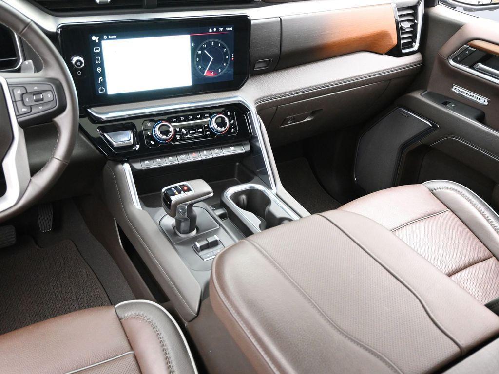 used 2023 GMC Sierra 1500 car, priced at $54,998