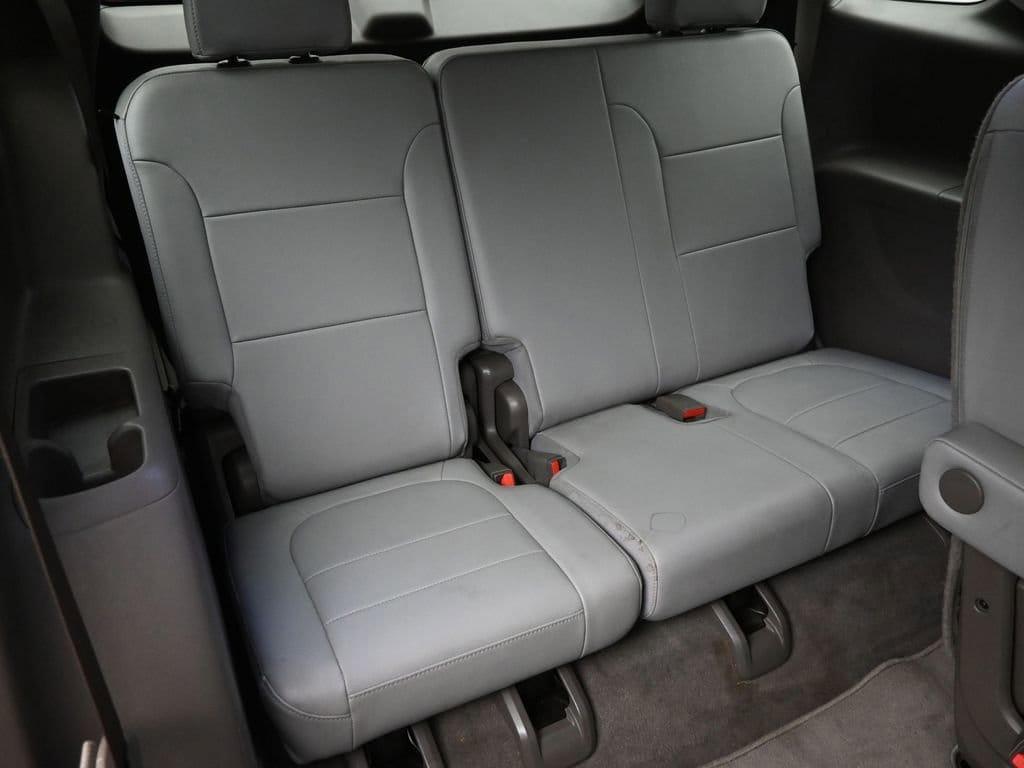 used 2021 Chevrolet Traverse car, priced at $24,998