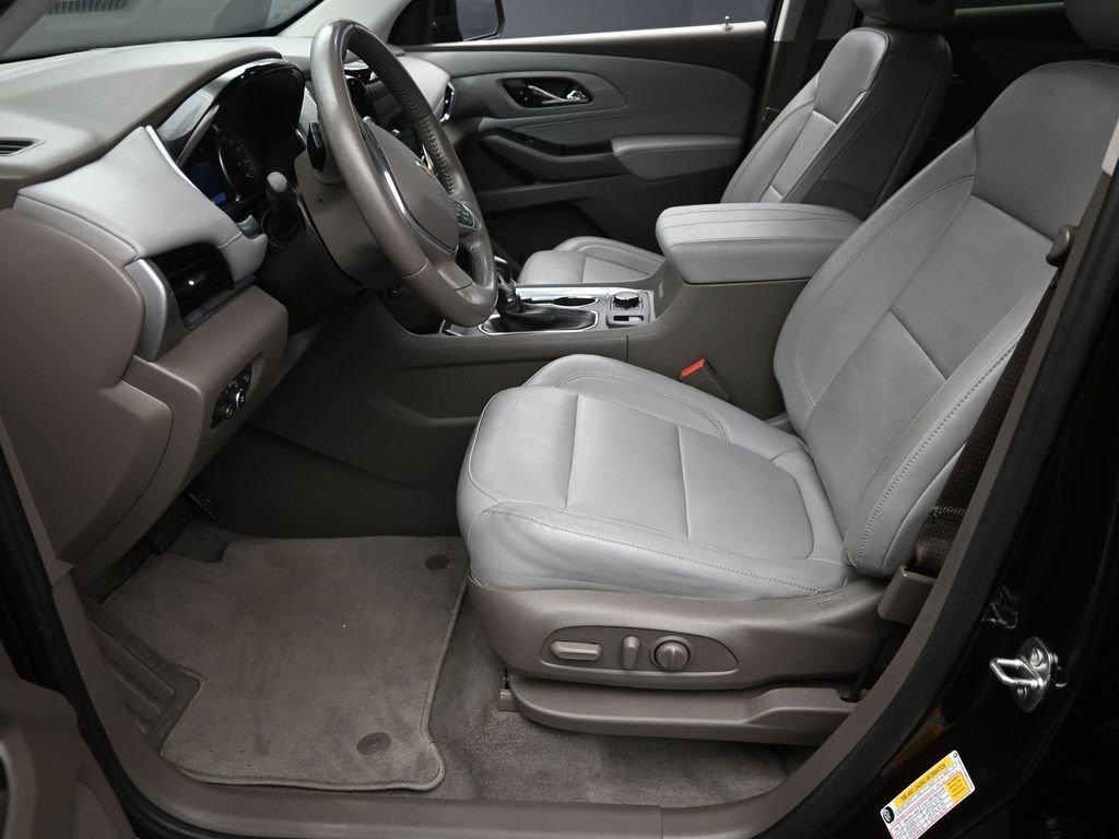 used 2021 Chevrolet Traverse car, priced at $24,998