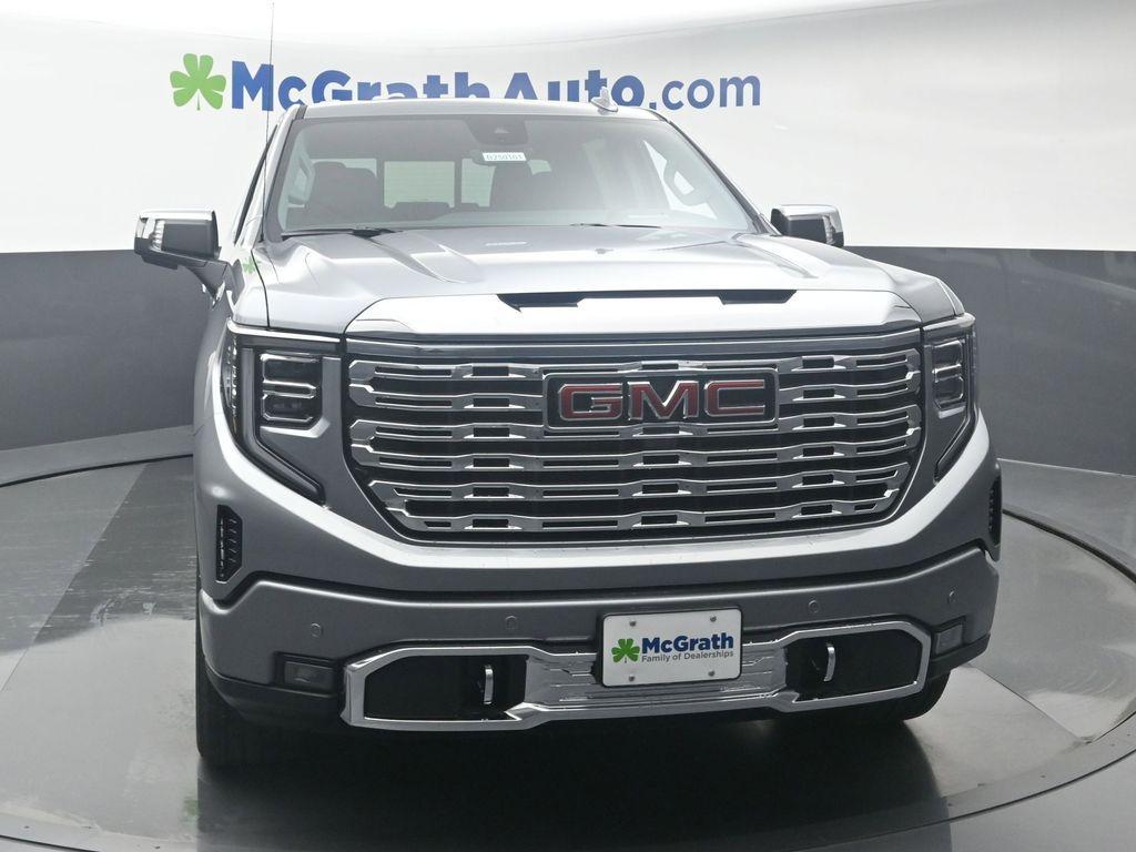 new 2025 GMC Sierra 1500 car, priced at $73,395