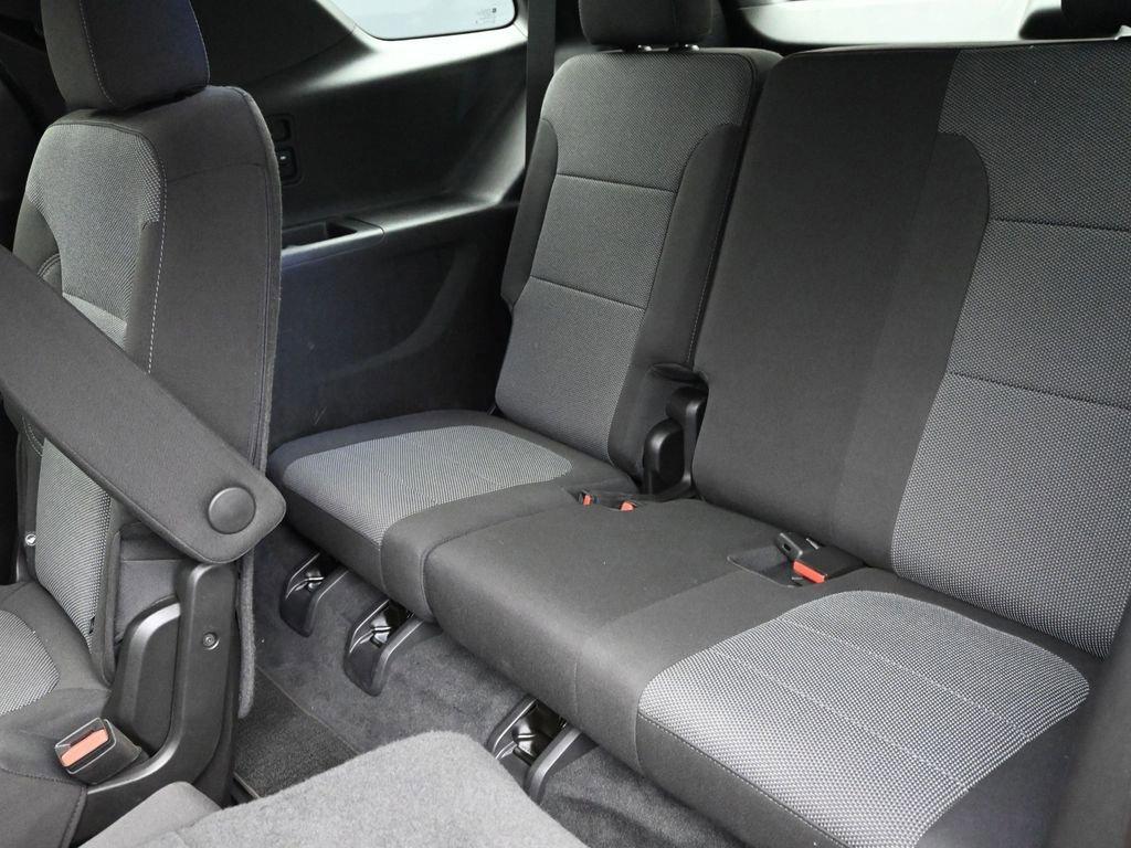 used 2023 Chevrolet Traverse car, priced at $31,898