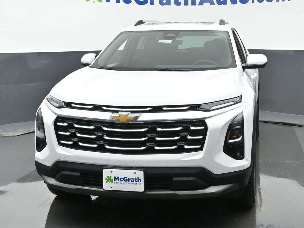 new 2025 Chevrolet Equinox car, priced at $32,575