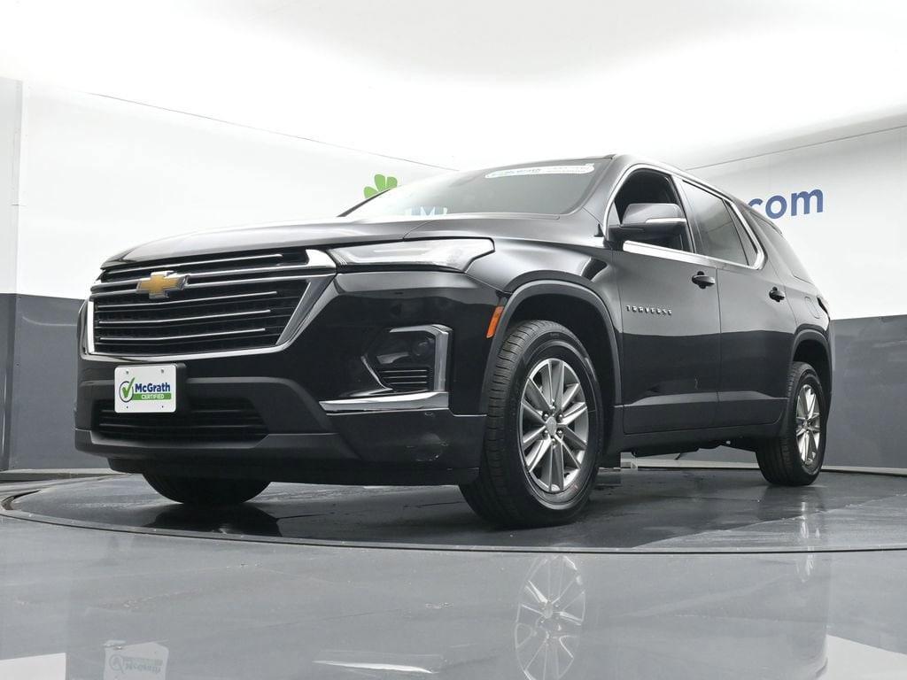 used 2023 Chevrolet Traverse car, priced at $27,398