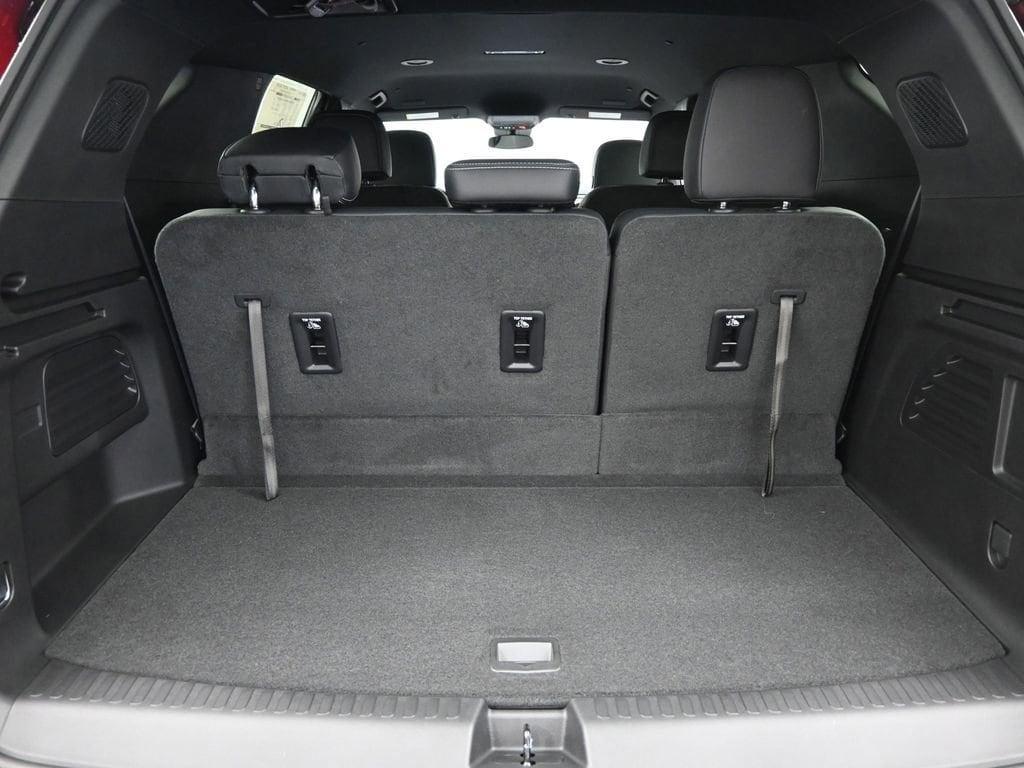 new 2025 Chevrolet Traverse car, priced at $44,254