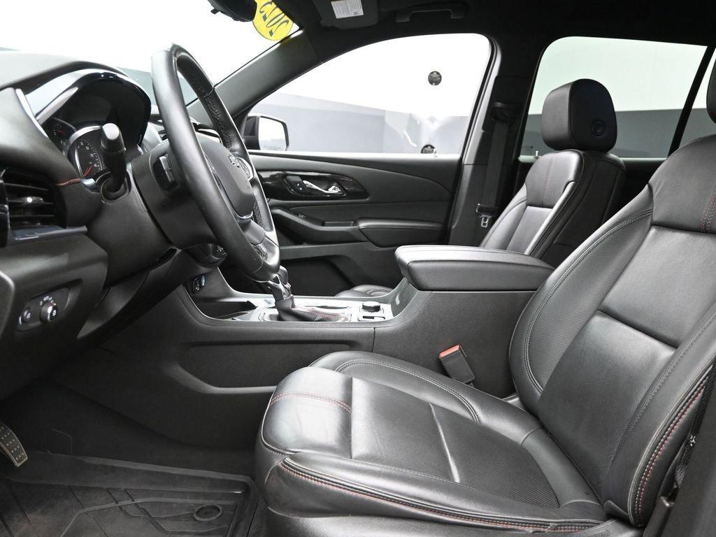 used 2023 Chevrolet Traverse car, priced at $38,998