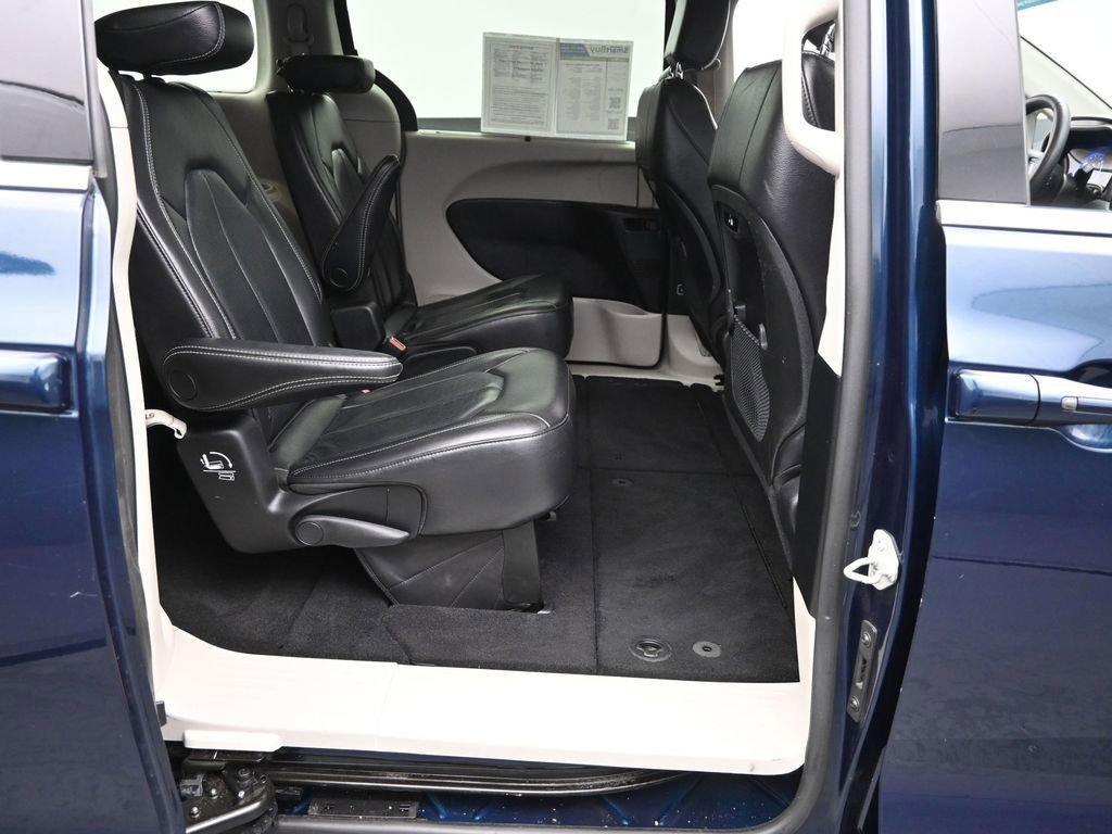 used 2022 Chrysler Pacifica car, priced at $21,900