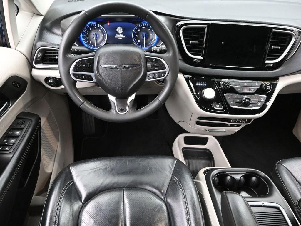 used 2022 Chrysler Pacifica car, priced at $21,900
