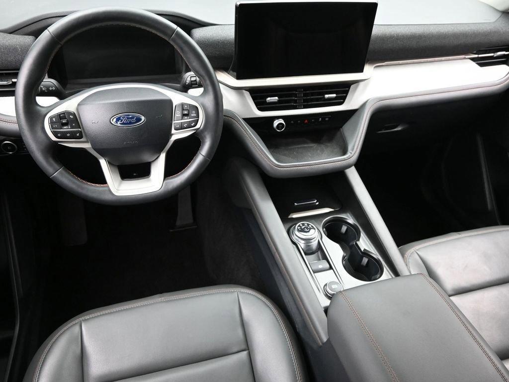 used 2025 Ford Explorer car, priced at $41,998
