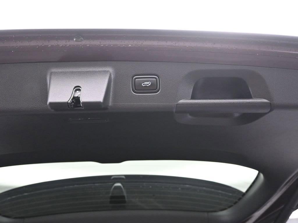 used 2024 Hyundai Palisade car, priced at $43,717