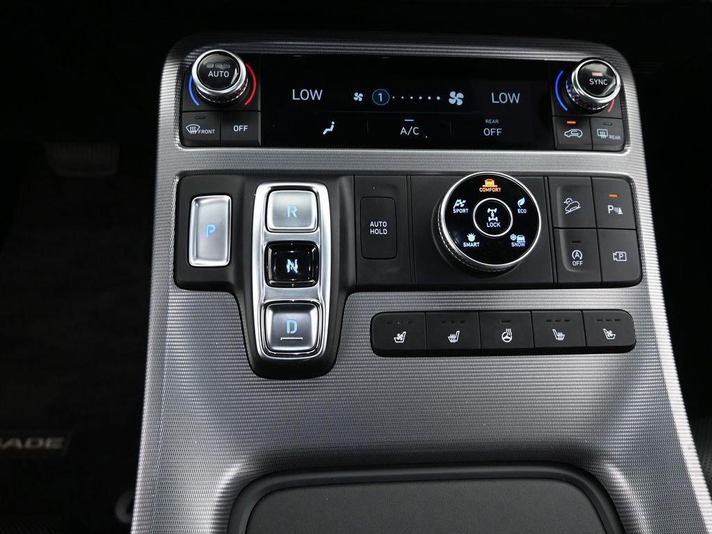 used 2024 Hyundai Palisade car, priced at $43,717