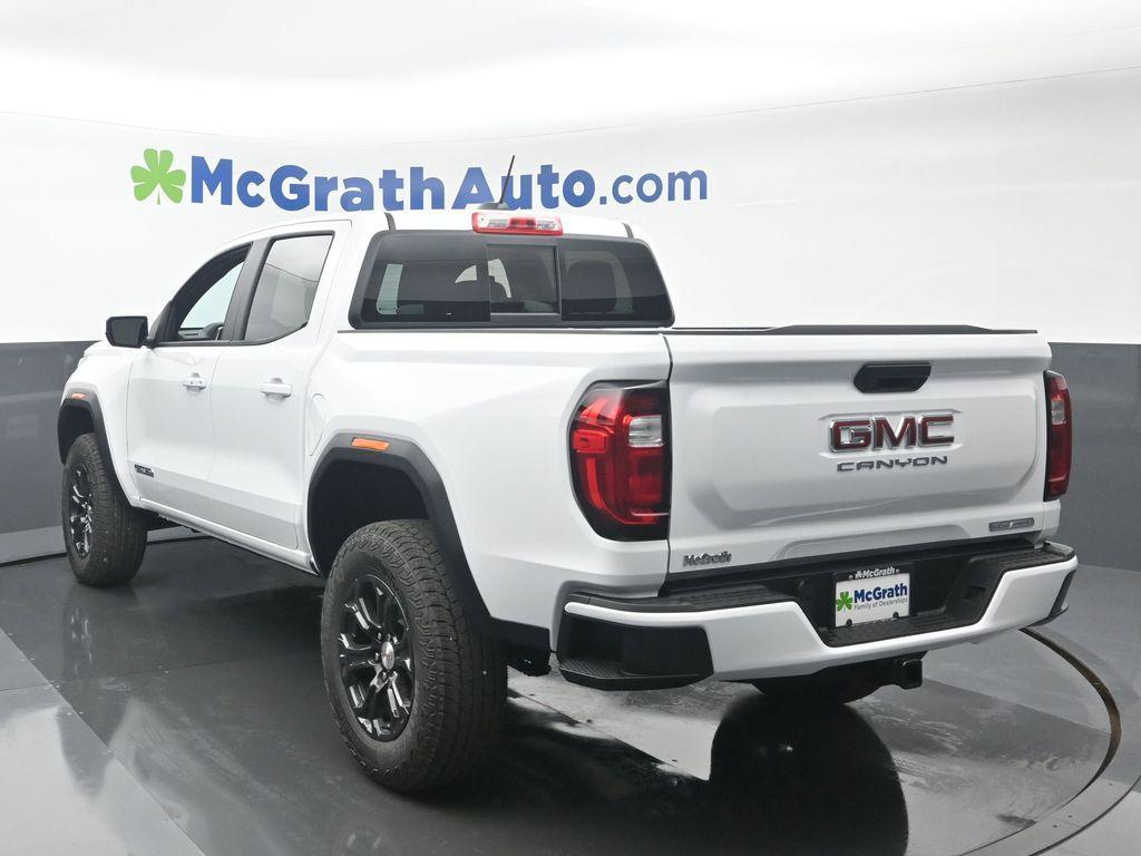 new 2024 GMC Canyon car, priced at $35,922