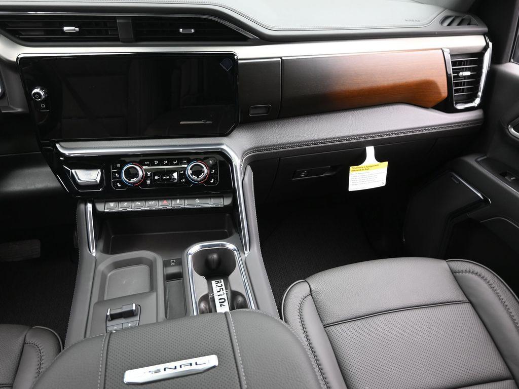 new 2025 GMC Sierra 2500 car, priced at $86,910