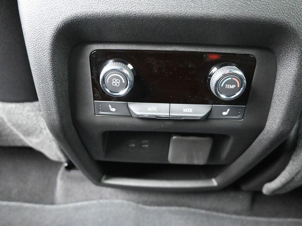 new 2026 Chevrolet Traverse car, priced at $58,995