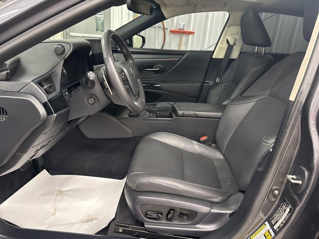 used 2022 Lexus ES 350 car, priced at $37,551