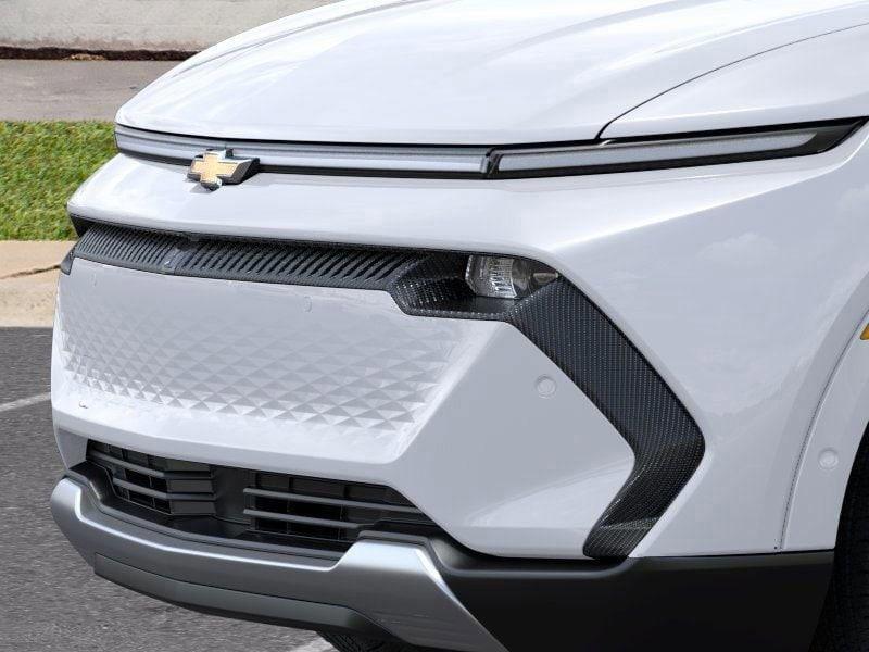 new 2025 Chevrolet Equinox EV car, priced at $35,290