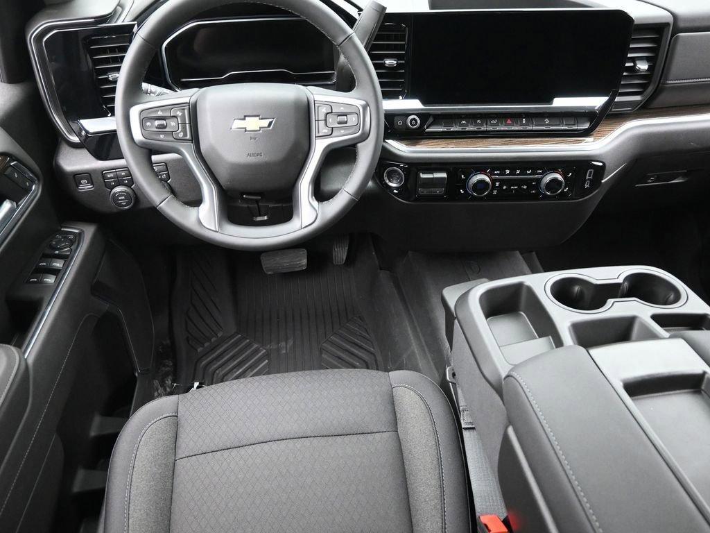 new 2025 Chevrolet Silverado 1500 car, priced at $57,120