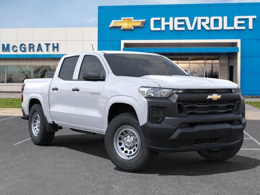 new 2025 Chevrolet Colorado car, priced at $34,140